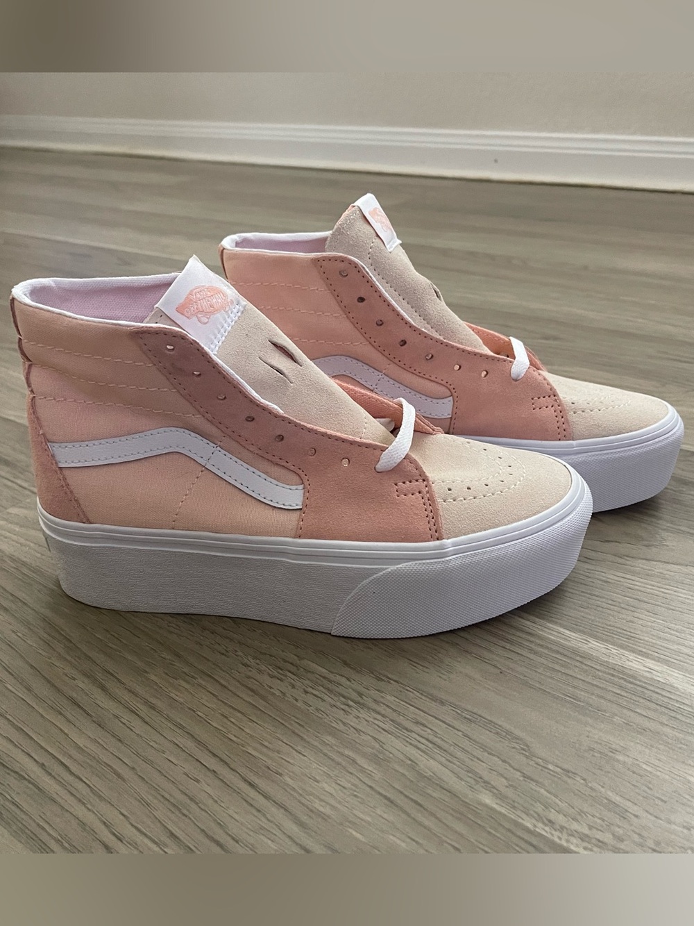 Vans Sk8-Hi Stackform High-Top Platform Sneakers in Peach Colorblock and White - Picture 5 of 6